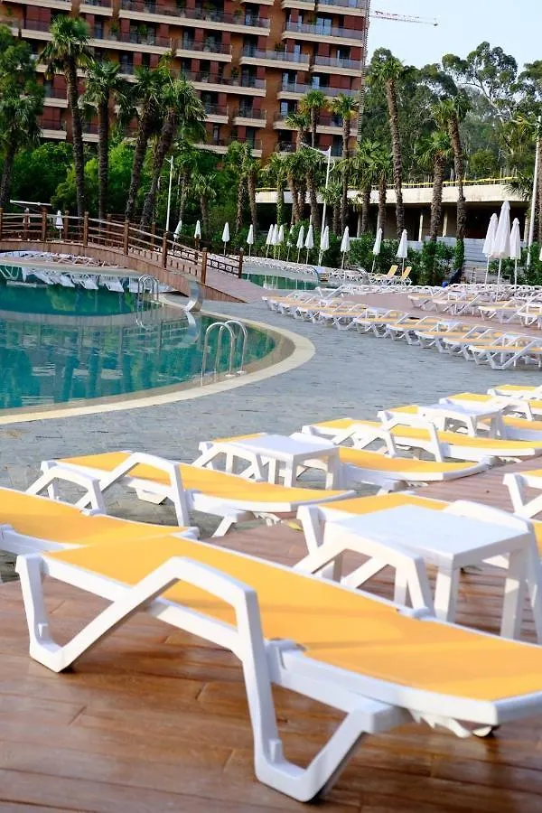 Dreamland Oasis By Beliani G&O Apartment Batumi