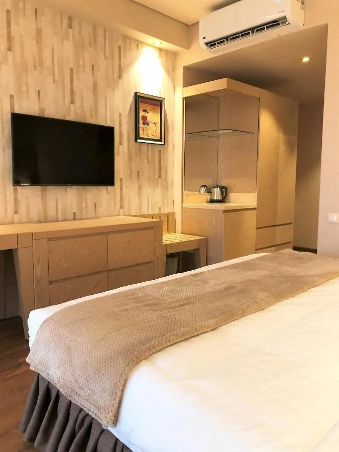 Dreamland Oasis By Beliani G&O Apartment Batumi 0*,  Georgia